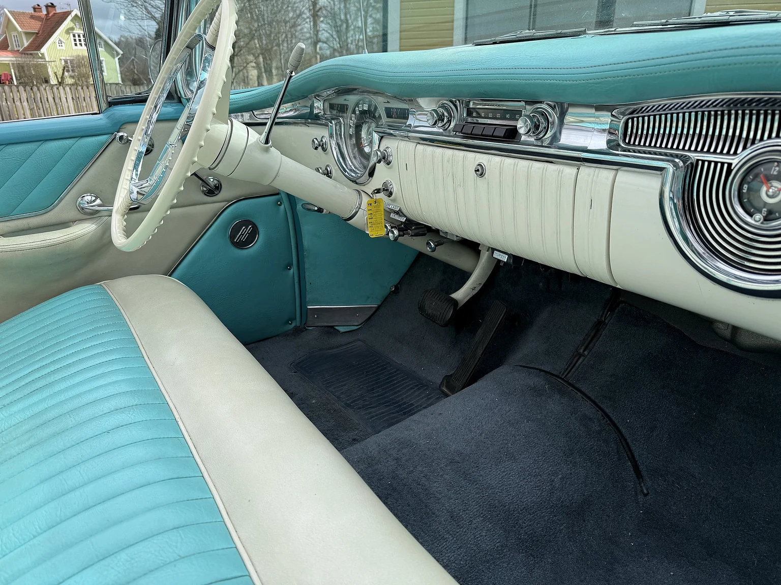 Innenraumfoto von 1955 Oldsmobile Super 88 (19)