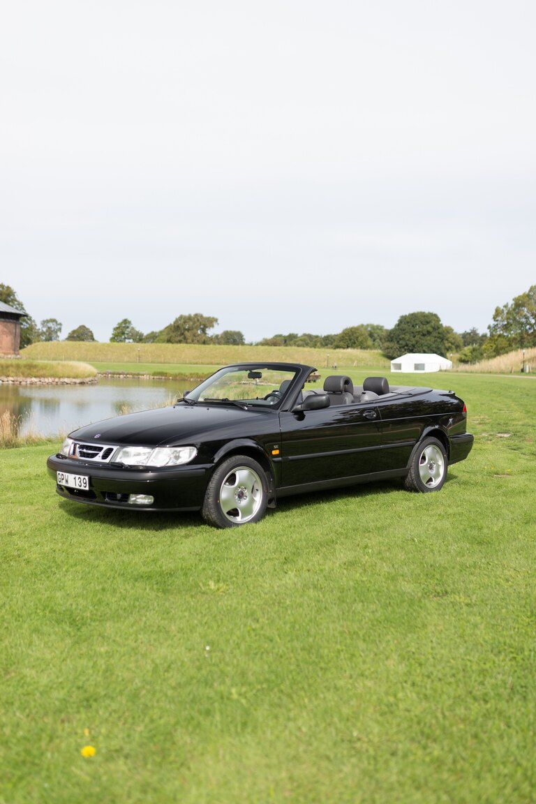 Exteriörbild på 1998 Saab 9-3 SE 2.0T Convertible