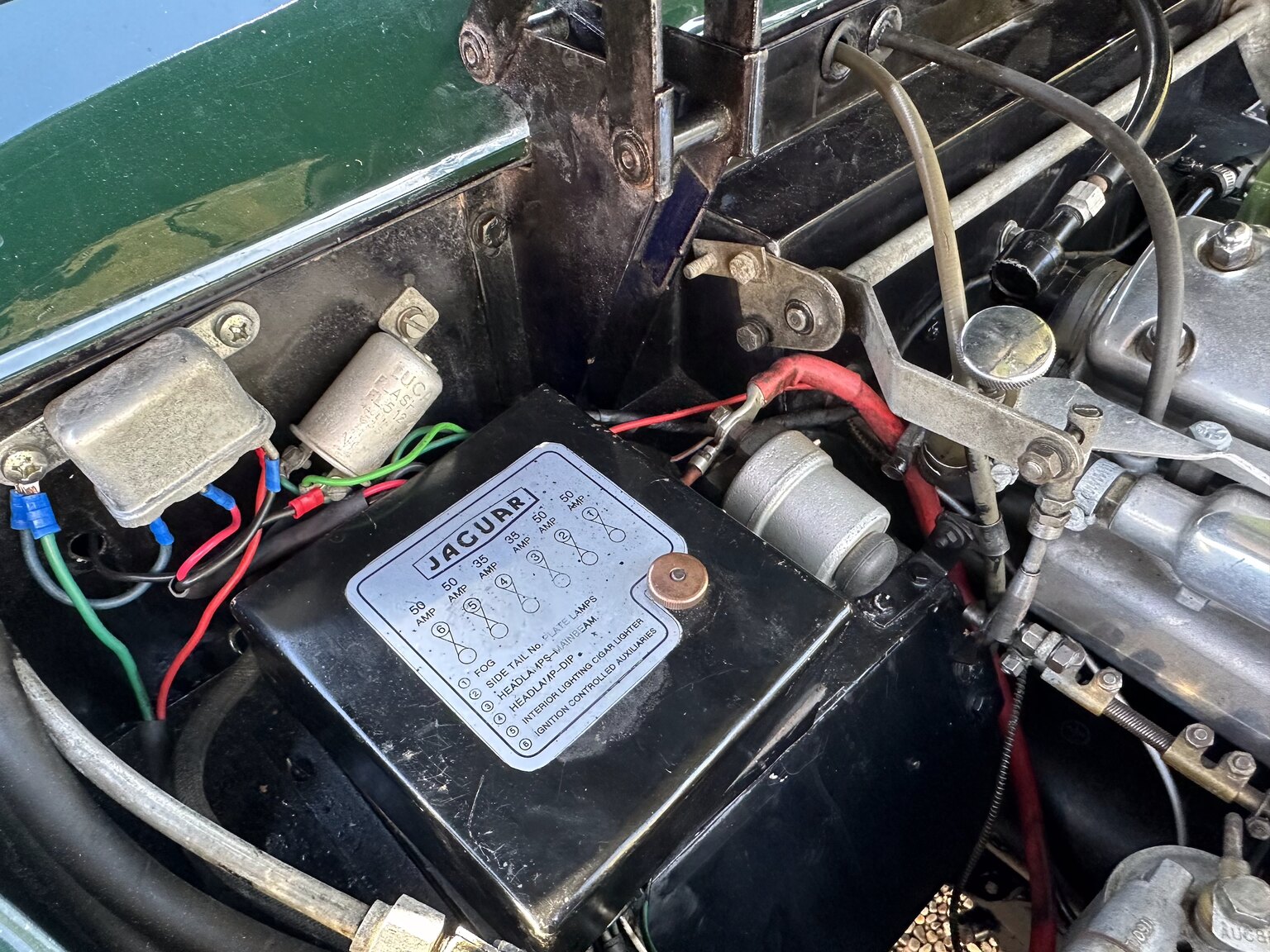 Image of 1958 Jaguar XK150 mechanics