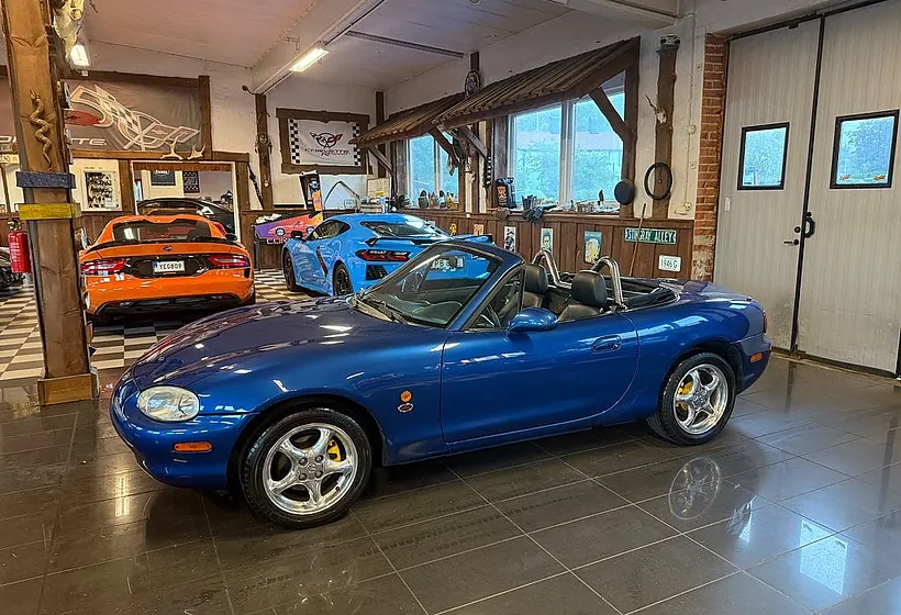 1999 Mazda MX-5 1.8 10-ÅRS Jubileumsbil 6-VXL CRT791