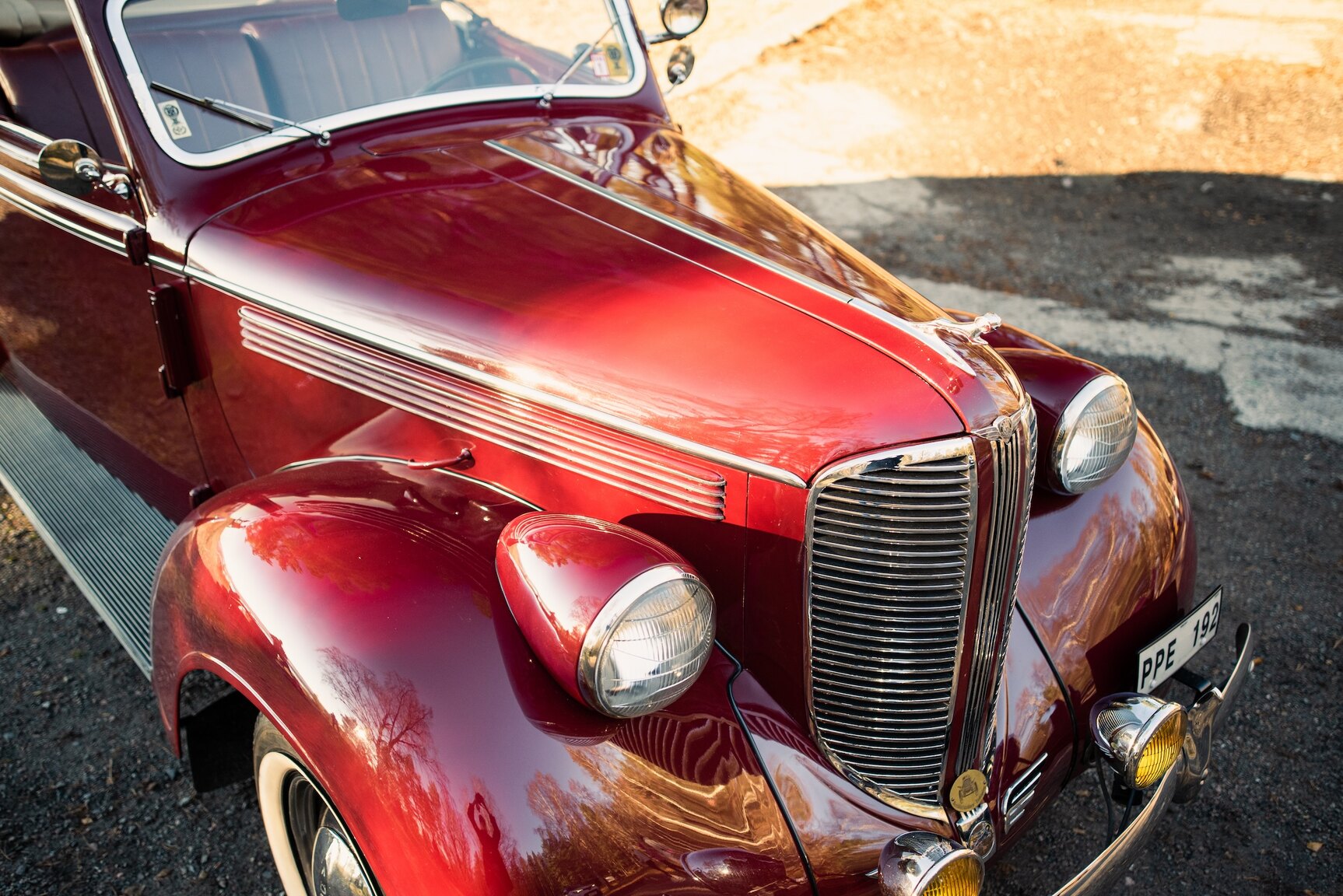 Exteriörbild på 1938 Dodge Six Convertible Coupé
