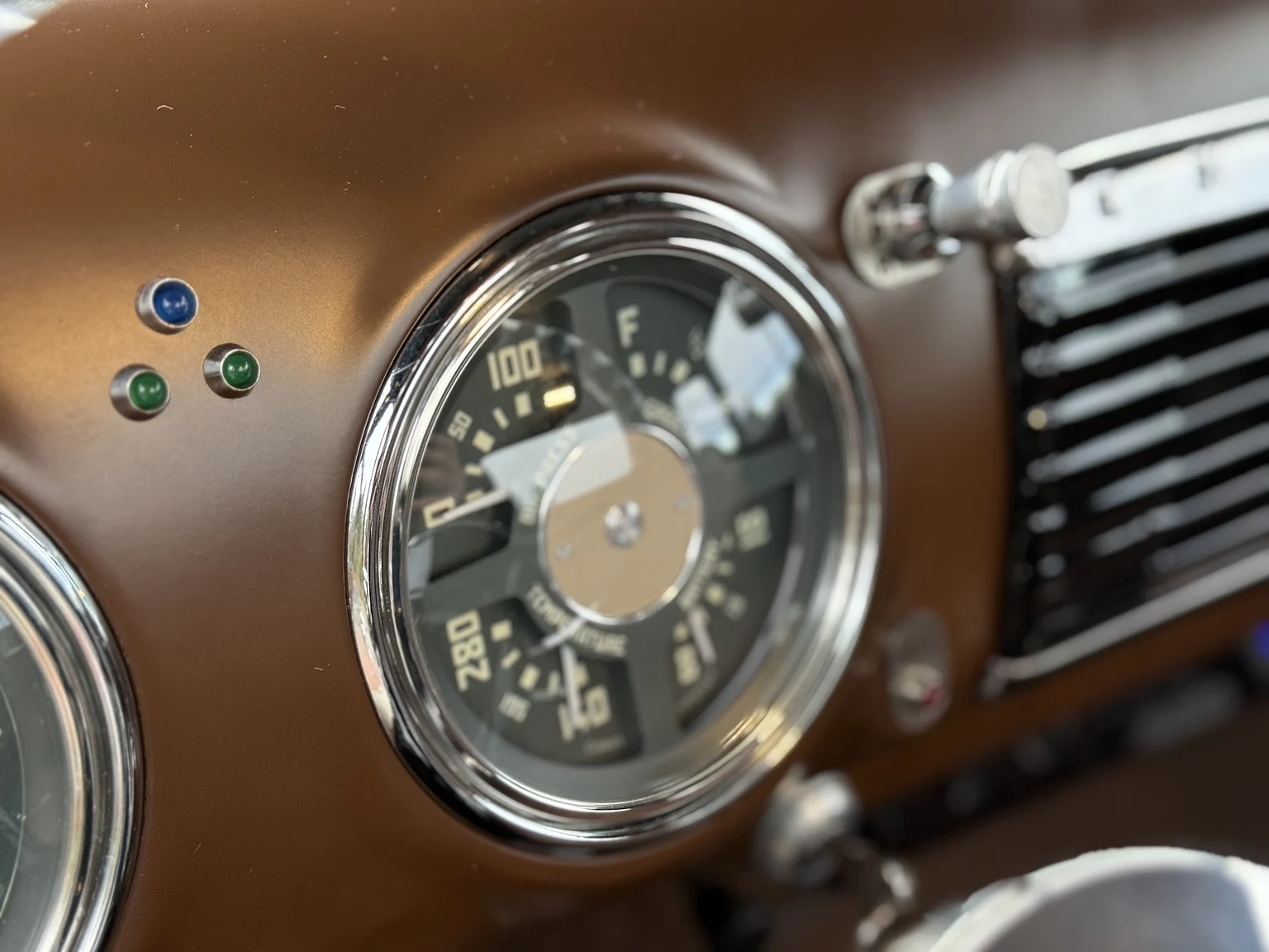 Innenraumfoto von 1953 Chevrolet 3600 Custom by Järudds (14)