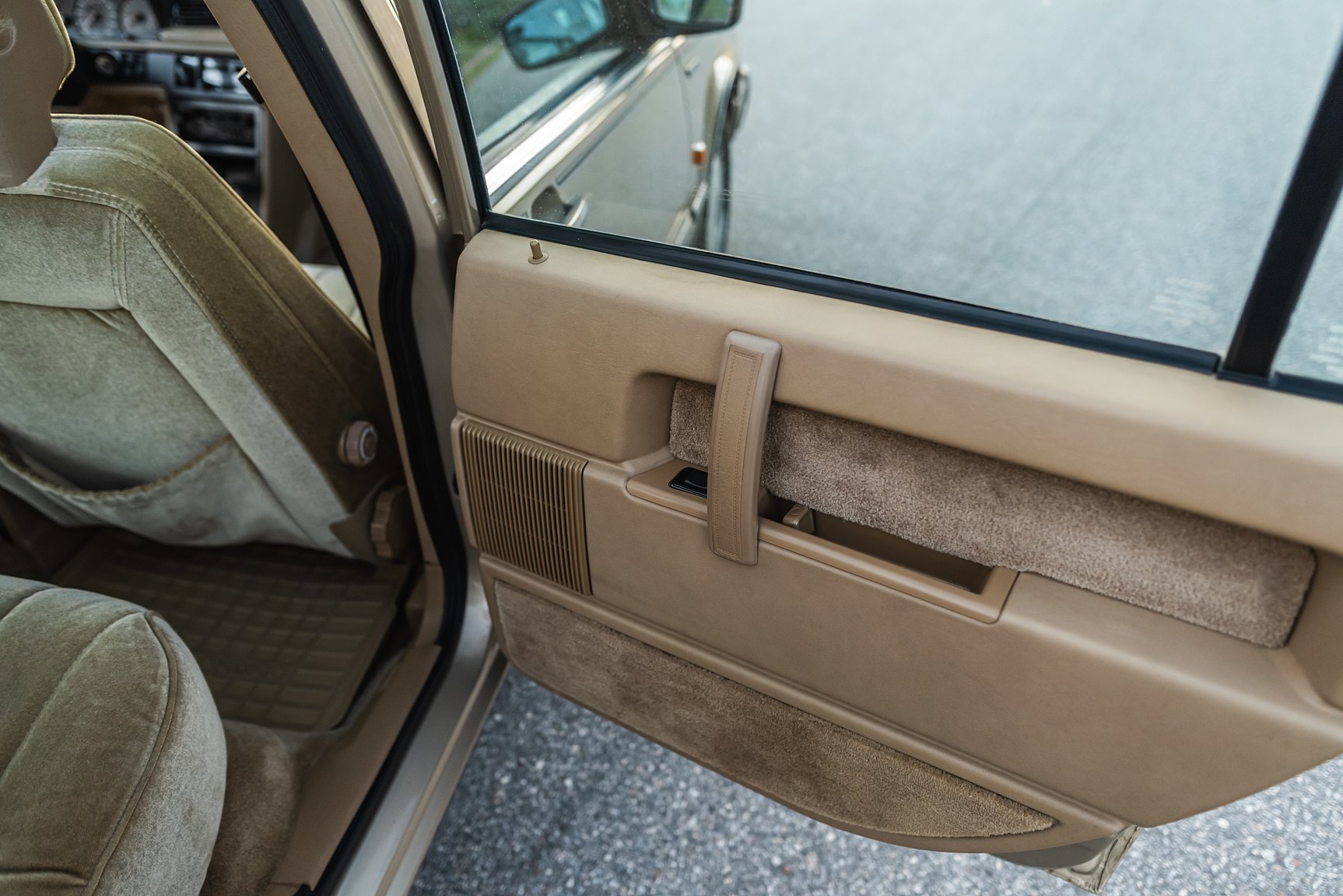 Innenraumfoto von 1986 Volvo 760 GLE 2.8 V6 Automatisk