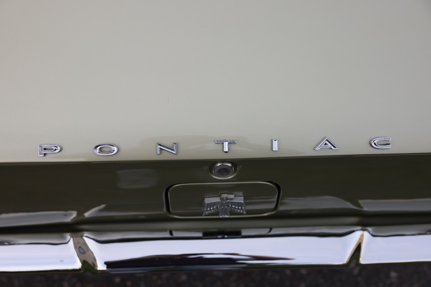 Exterior image of 1968 Pontiac Firebird 400 Ram Air
