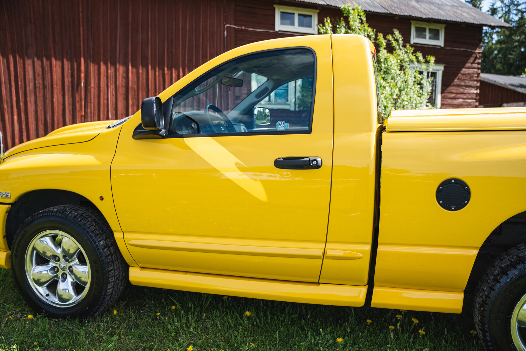 Aussenfoto 2005 Dodge Ram 1500 Bumble Bee