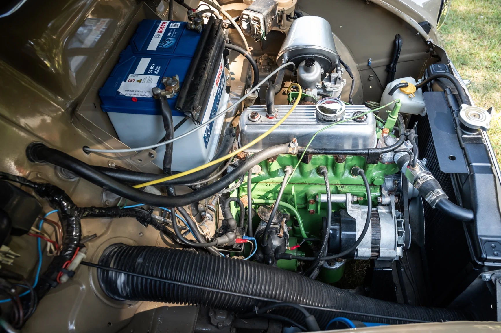 Image of 1971 Morris Minor 1000 (15) mechanics