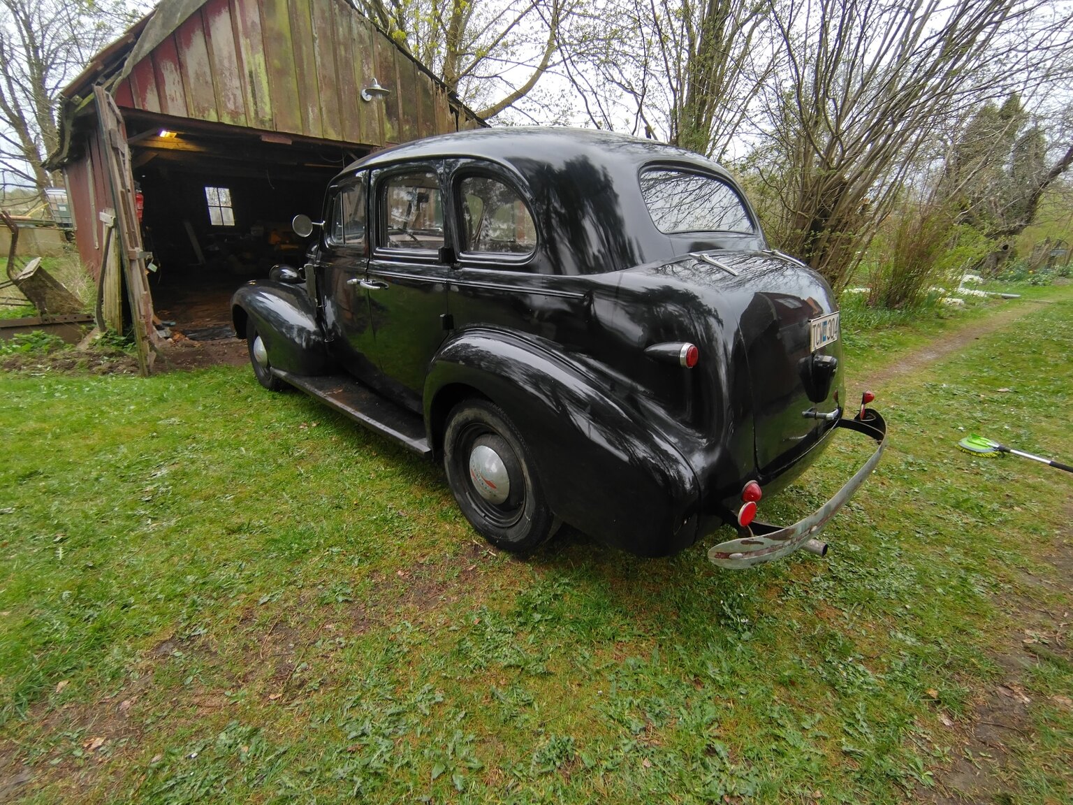 Exteriörbild på 1939 Chevrolet Master De Luxe Sedan Sport