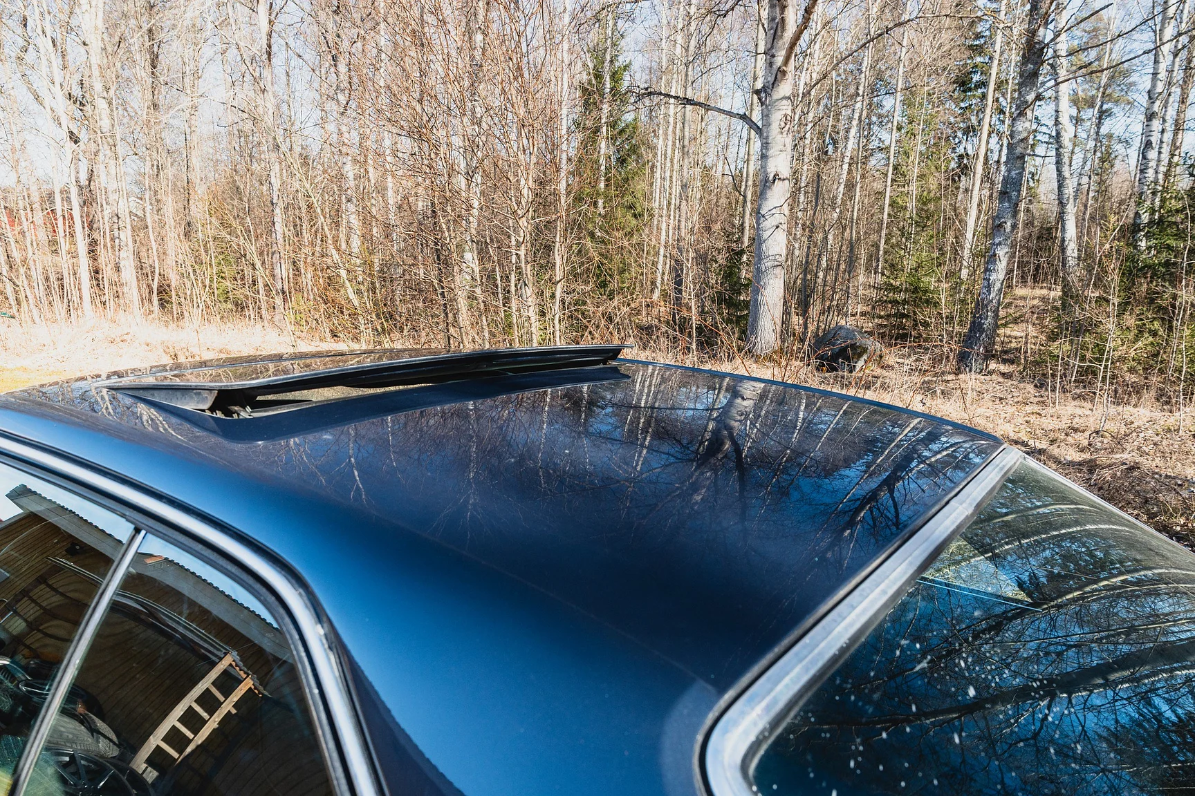 Exteriörbild på 1986 Mercedes-Benz 560 SEC  (21)