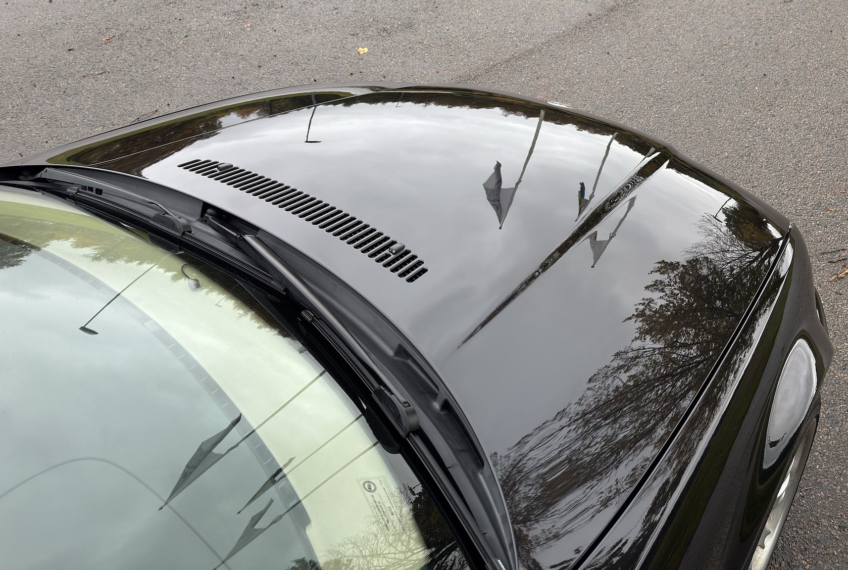 Exteriörbild på 2001 BMW 325IA CAB