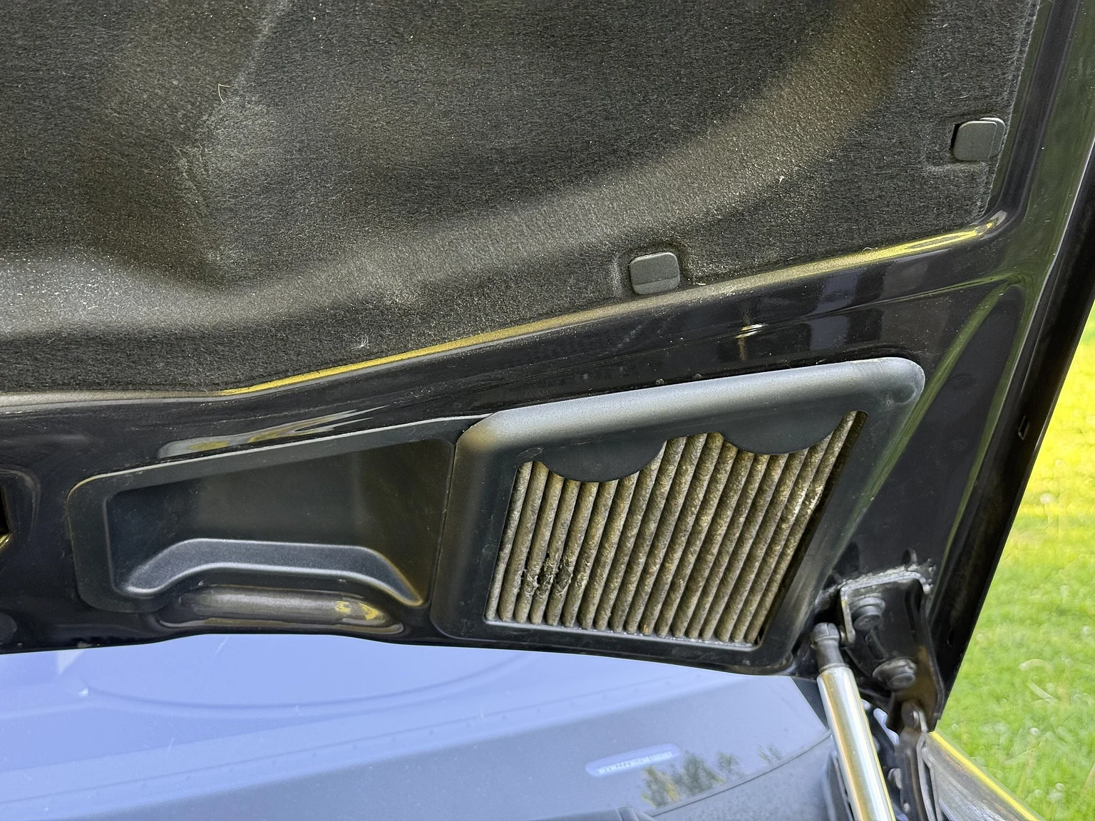 Image of 2009 Volkswagen Phaeton W12 LWB Executive (16) mechanics