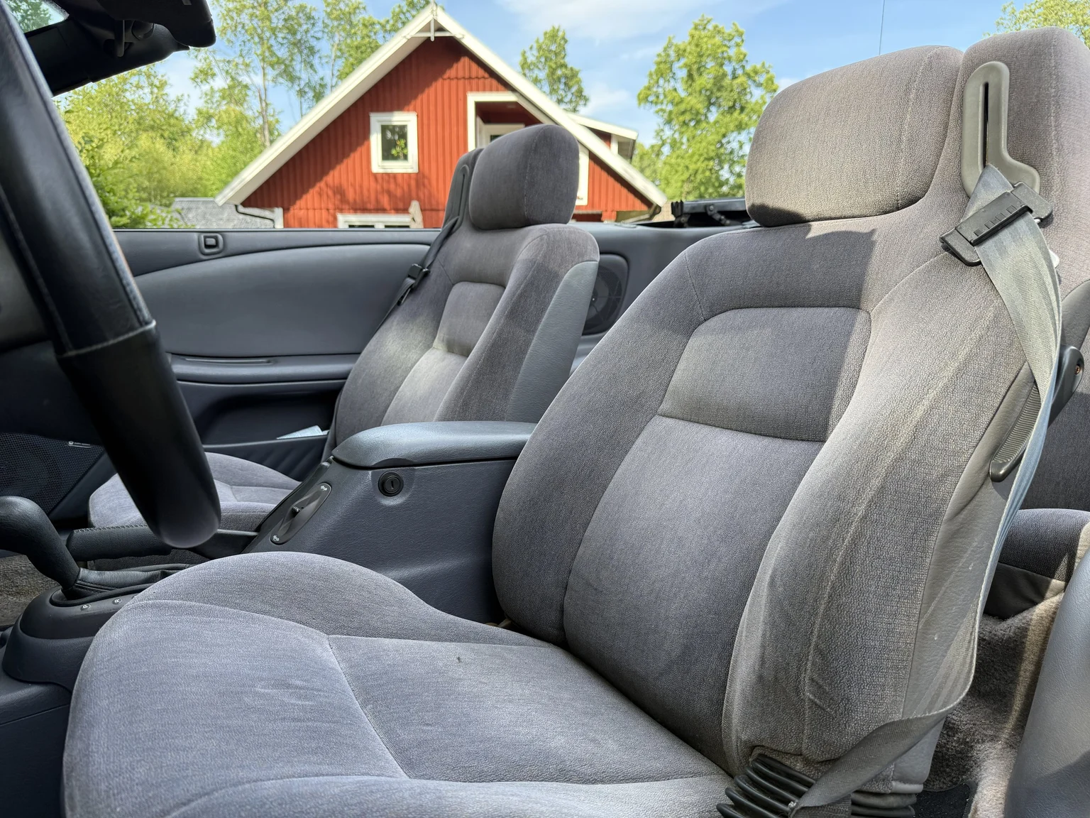 Innenraumfoto von 1997 Chrysler Sebring Cabriolet (20)