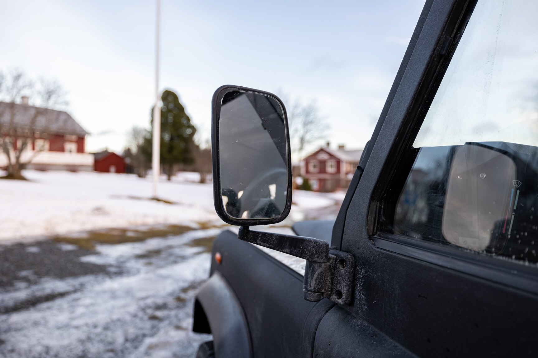 Exterior image of 2000 Land Rover Defender 130