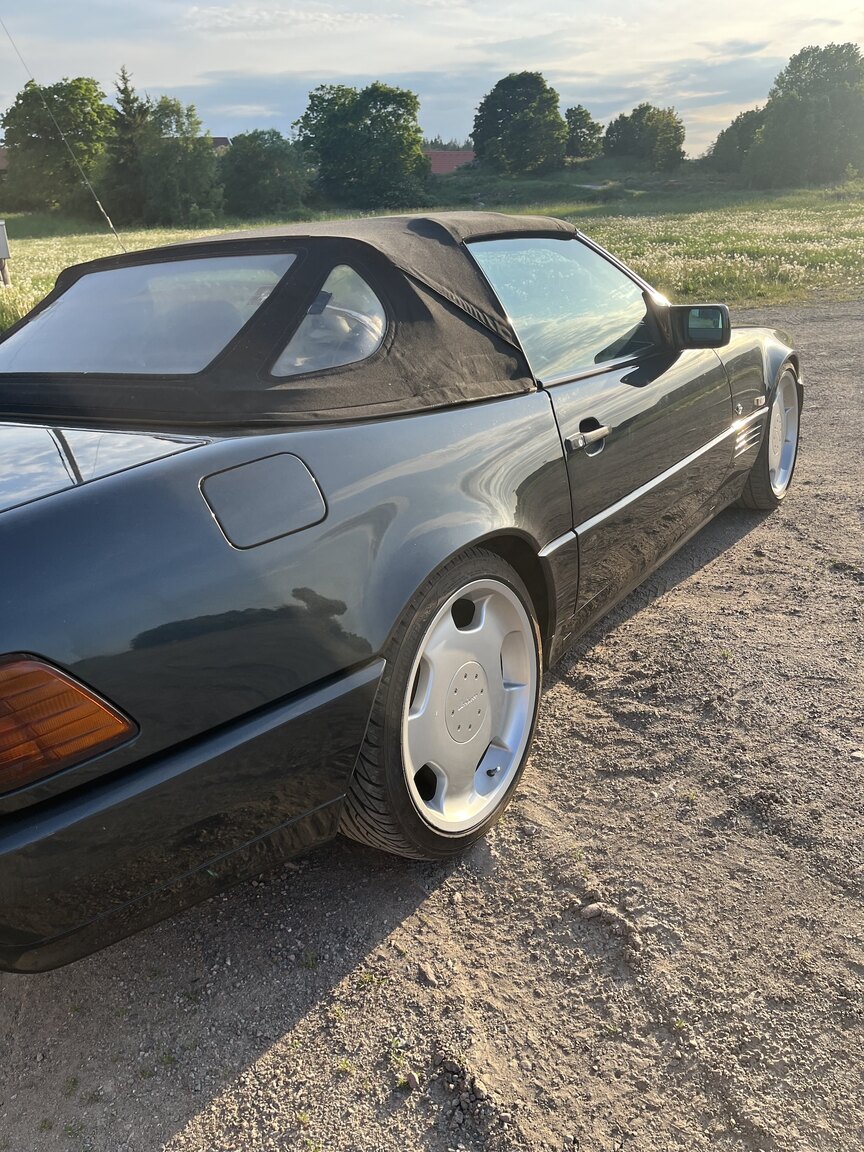 Exteriörbild på 1992 Mercedes-Benz SL 500