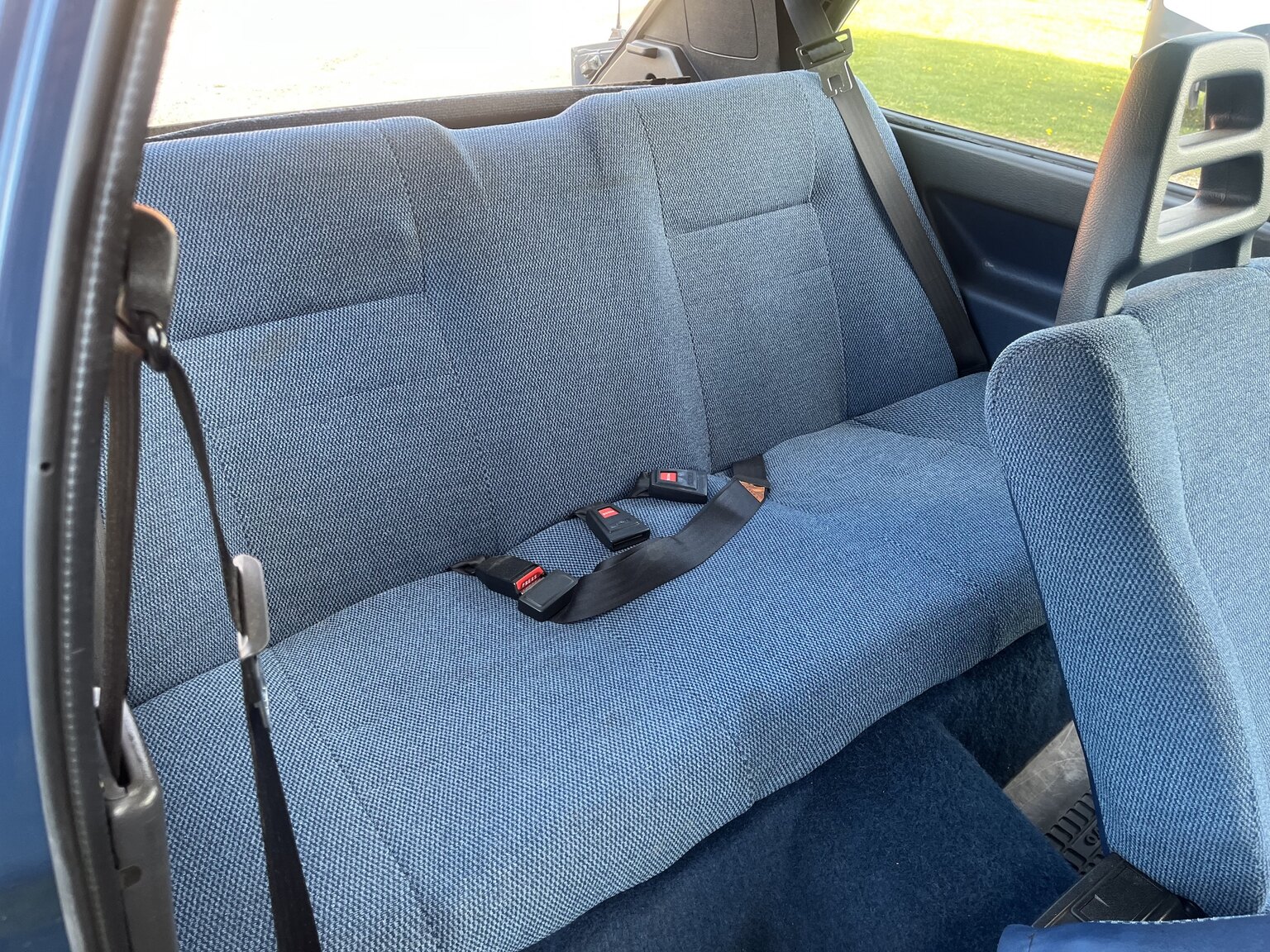 Interior image of 1983 Volvo 340 (23)