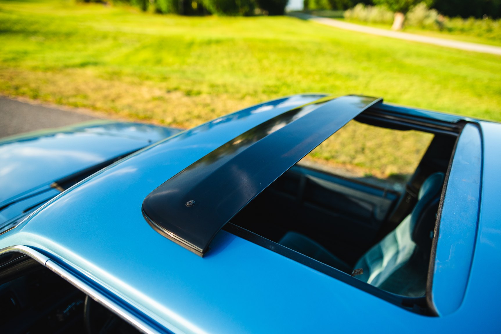 Exterior image of 1985 Volvo 760 GLE 2.8 V6 Automatisk