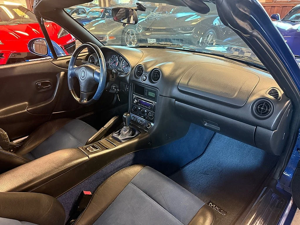 Bild von 1999 Mazda MX-5 (22)