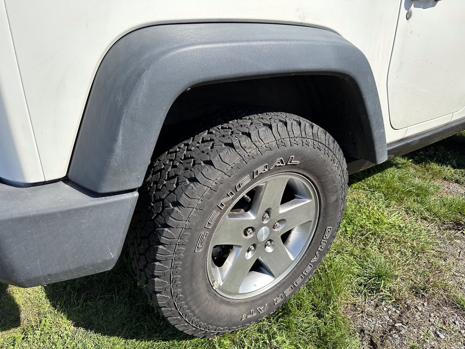 Exteriörbild på 2010 Jeep Wrangler Rubicon