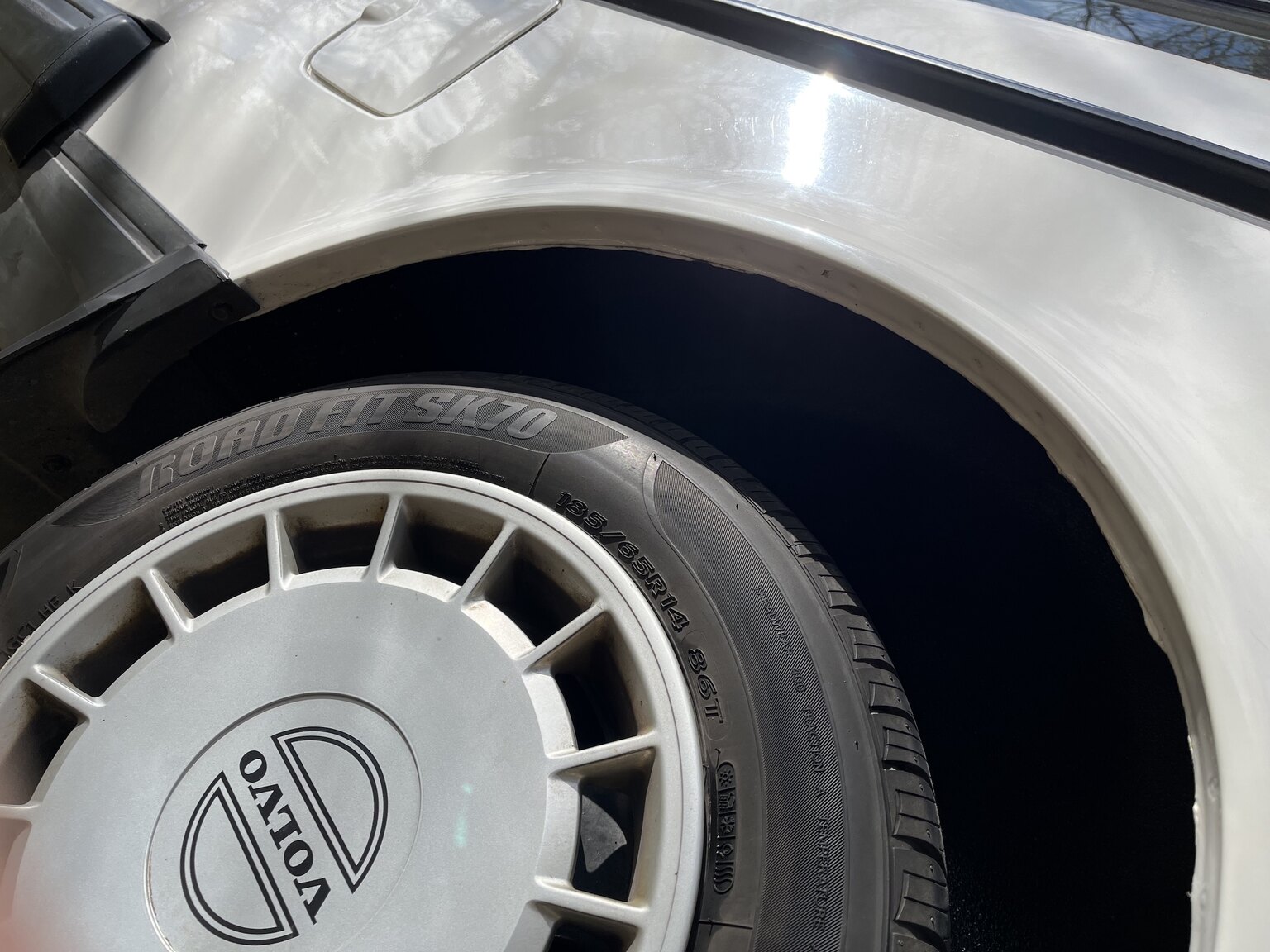 Exterior image of 1993 Volvo 245 GL