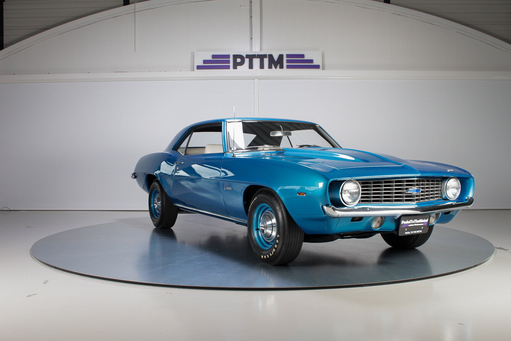Exterior image of 1969 Chevrolet Camaro COPO TRIBUTE