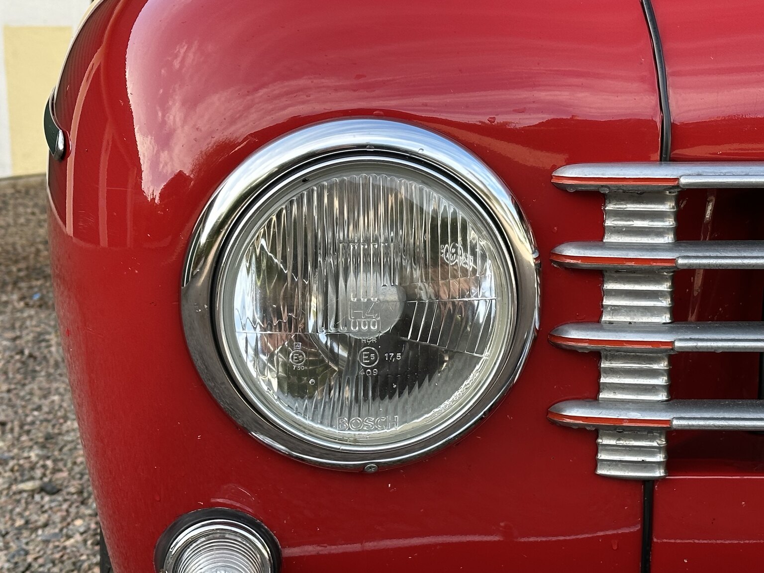 Exteriörbild på 1965 Volvo PV Cabriolet