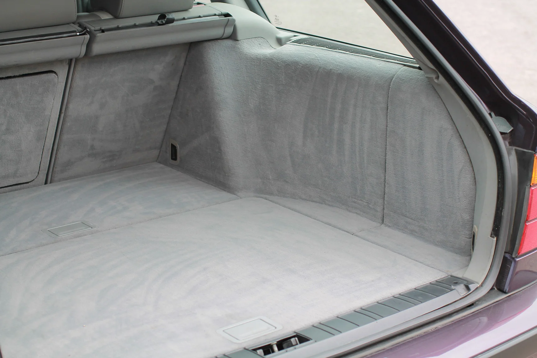 Interior image of 1993 BMW M5 Touring 3.8 Manual (97)