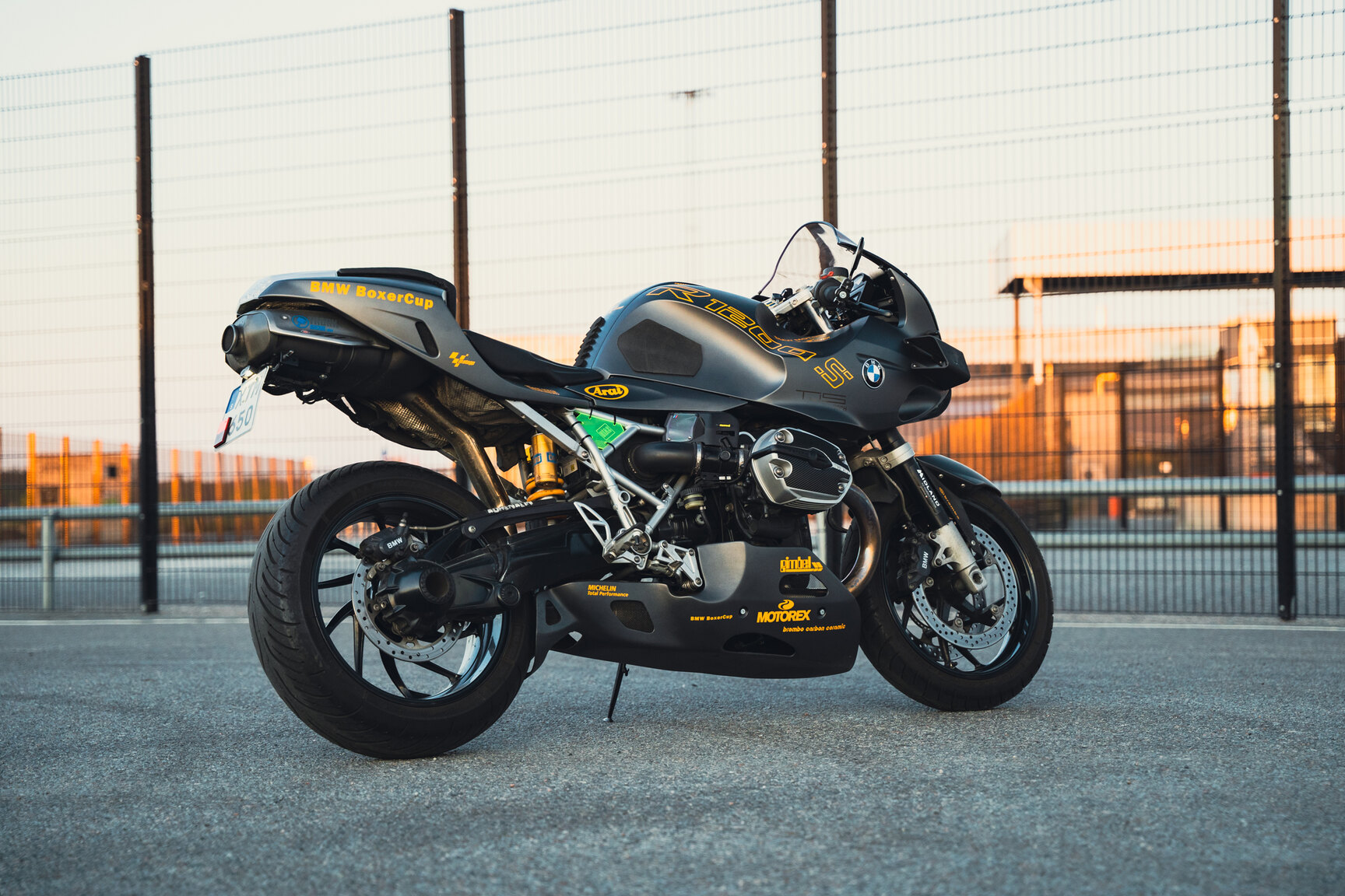 Exteriörbild på 2006 BMW R1200S