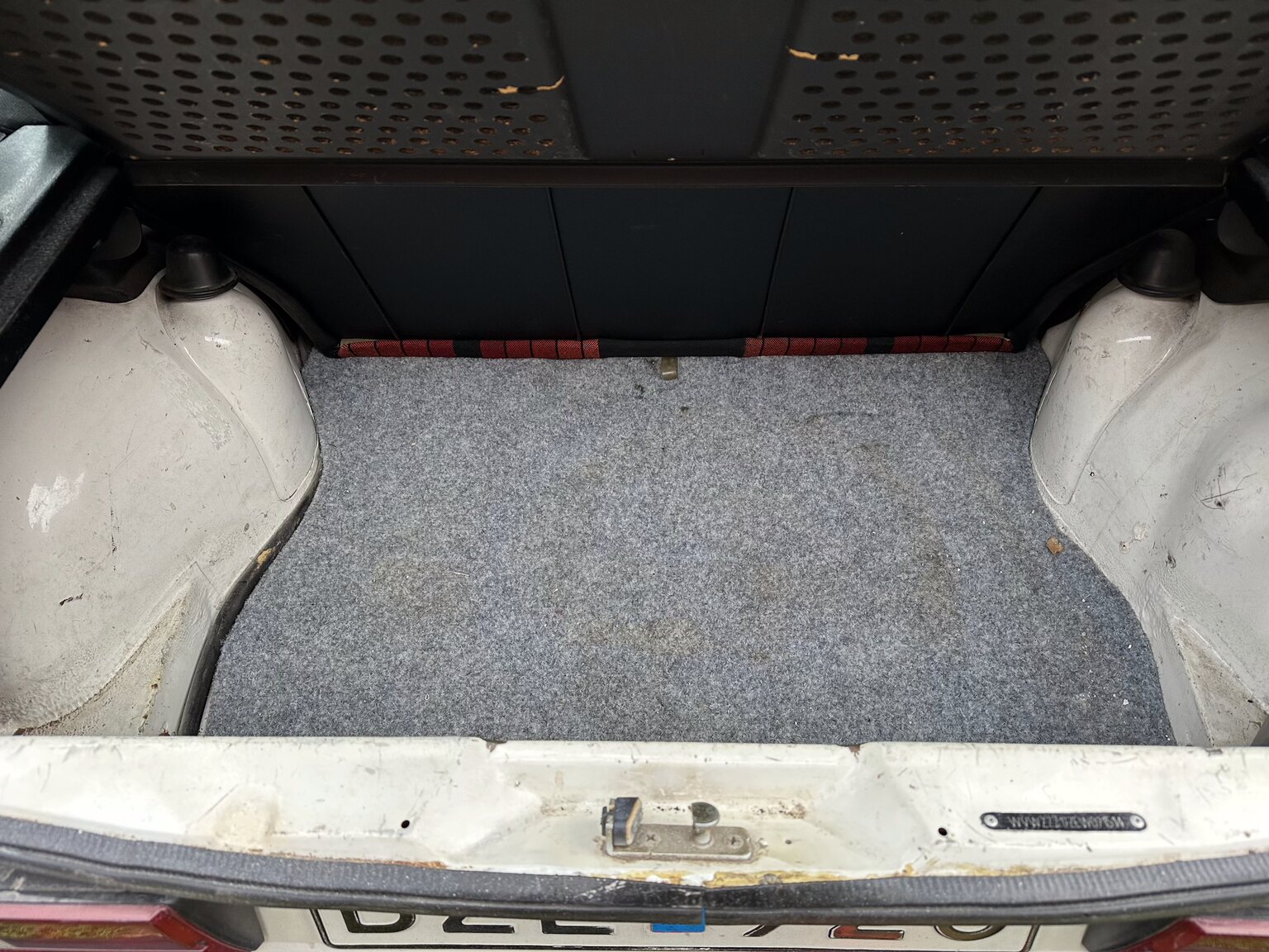 Interiörbild 1984 Volkswagen Golf GTI Special