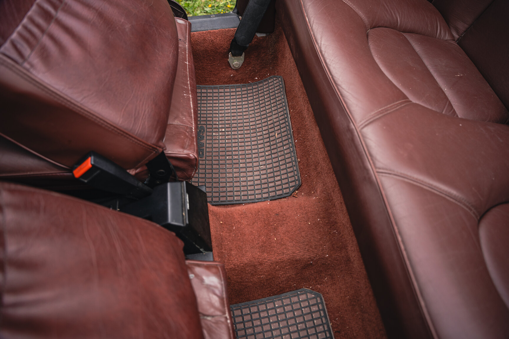Interior image of 1987 Saab 900 Turbo Convertible