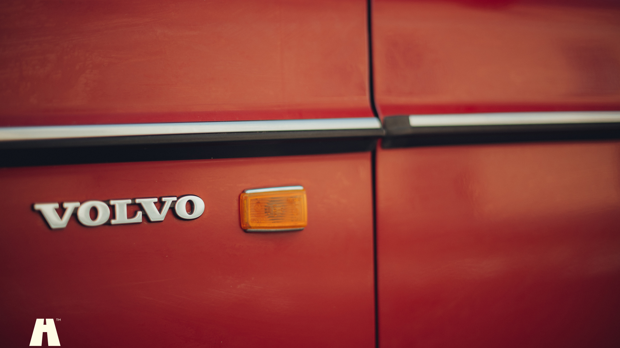 Exterior image of 1988 Volvo 240 GL (14)