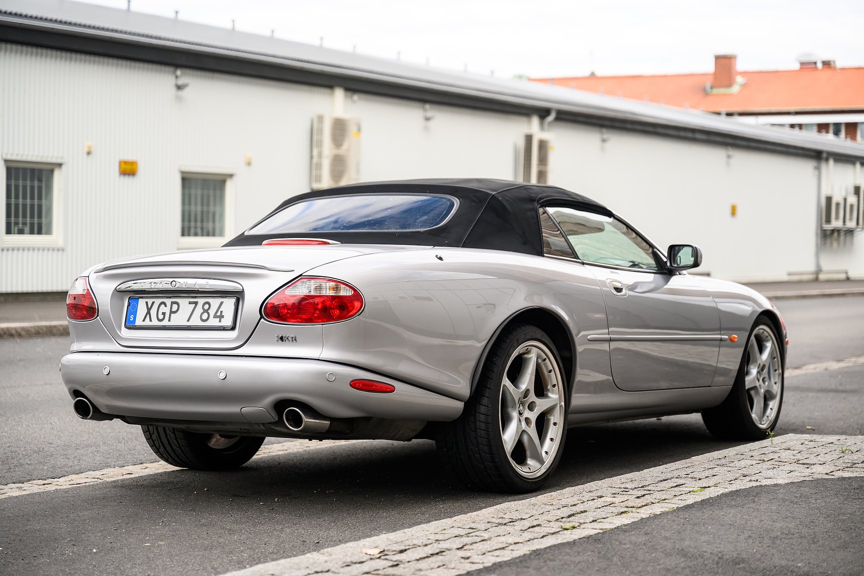 Exterior image of 2001 Jaguar XKR Silverstone