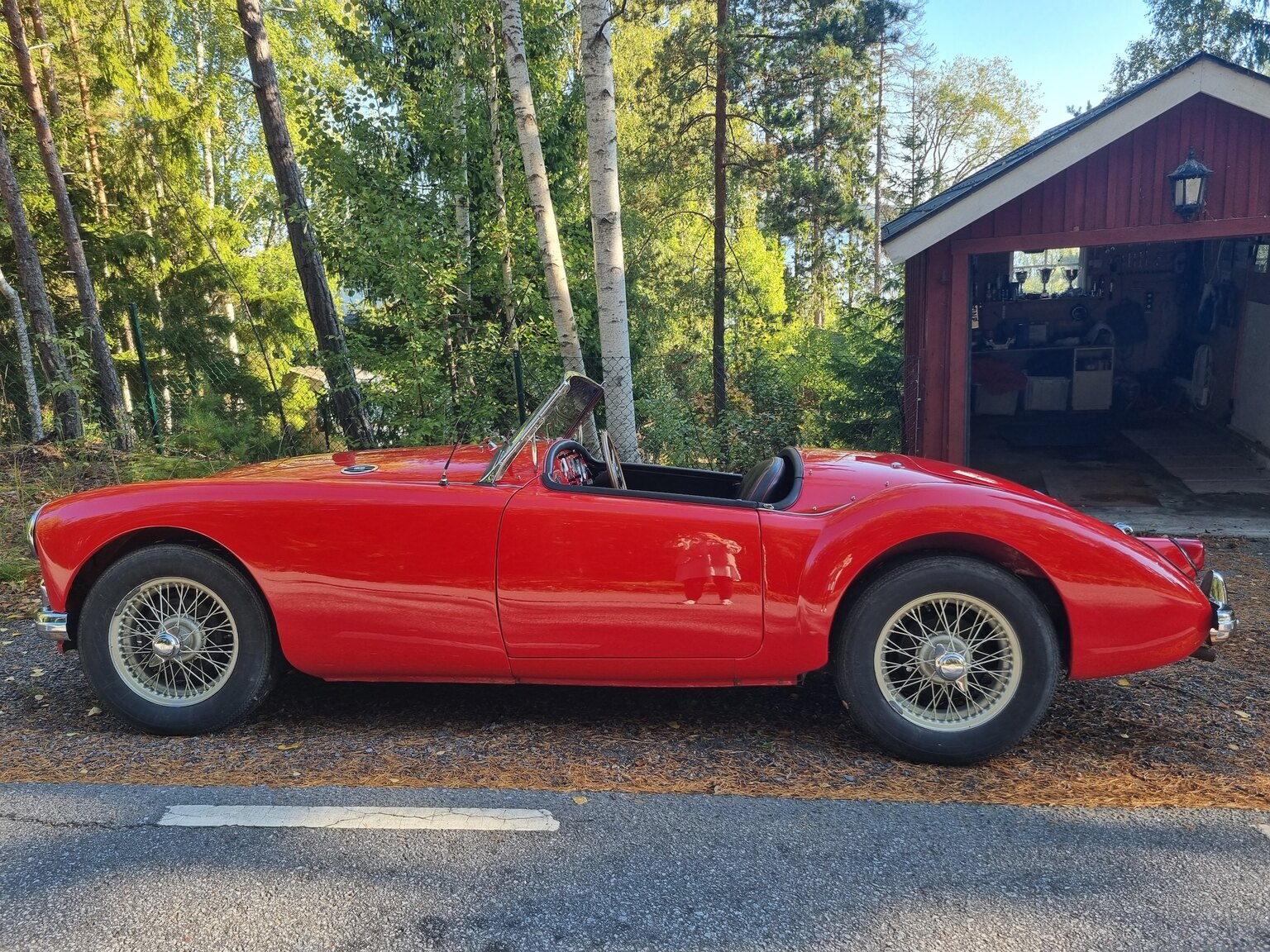 Exterior image of 1956 MG MGA 1500
