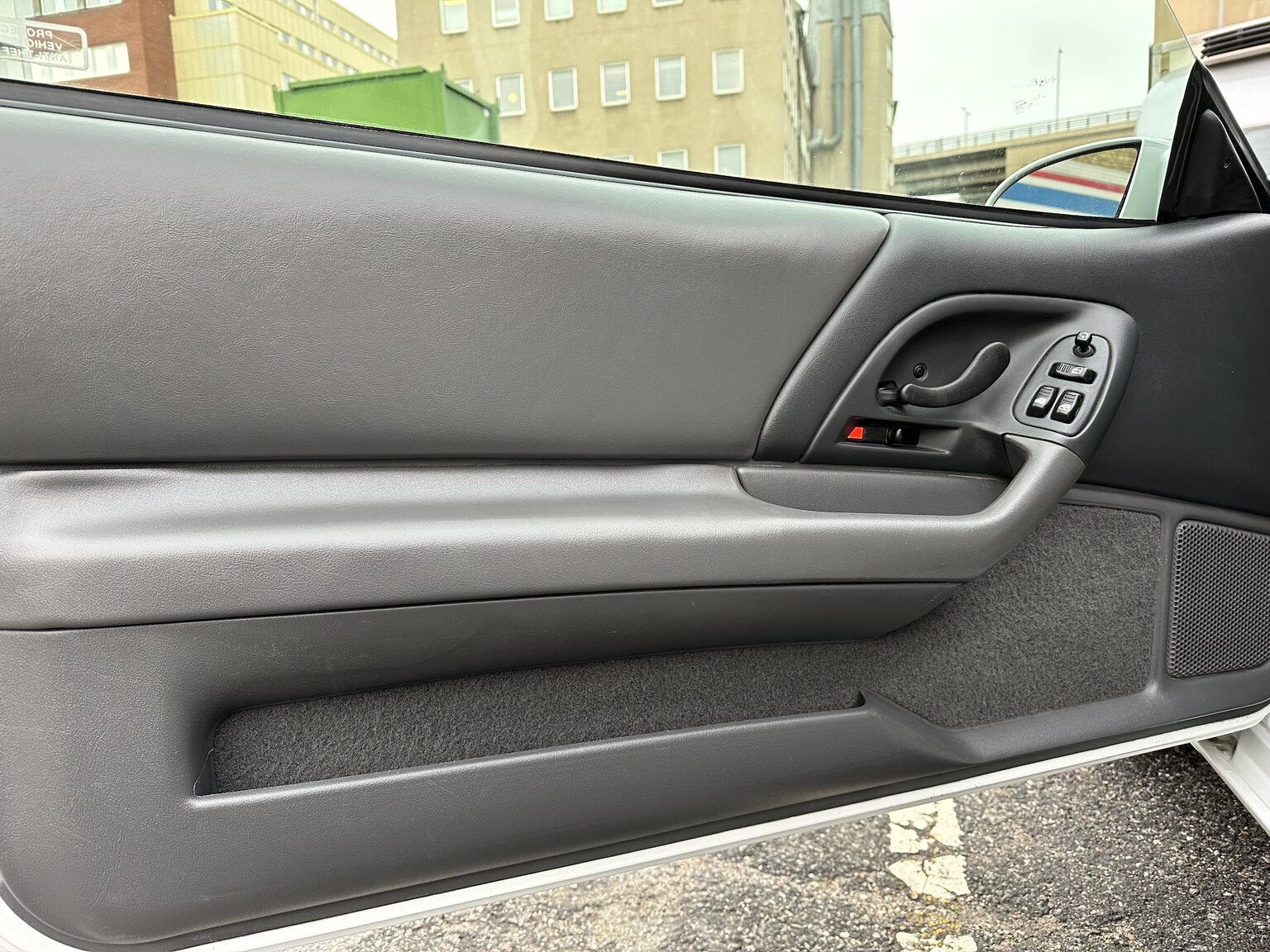 Interiörbild 1997 Chevrolet Camaro Z28 30th Anniversary