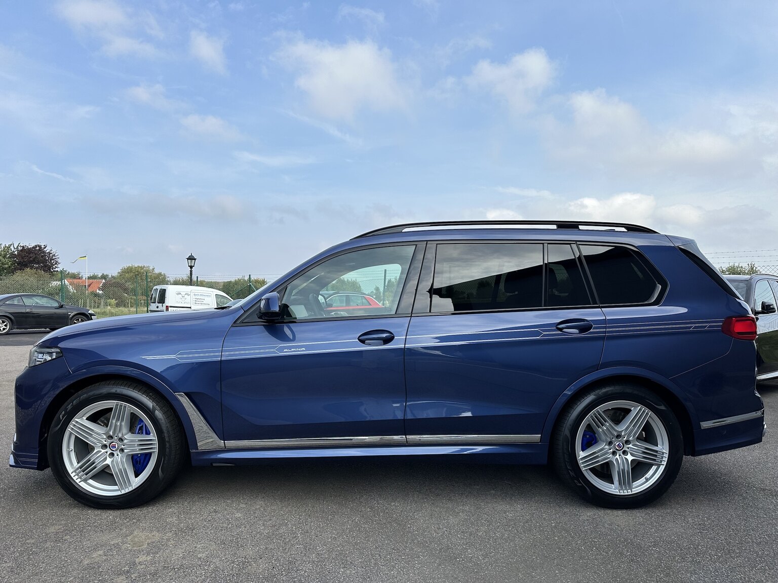 Exterior image of 2022 ALPINA XB7