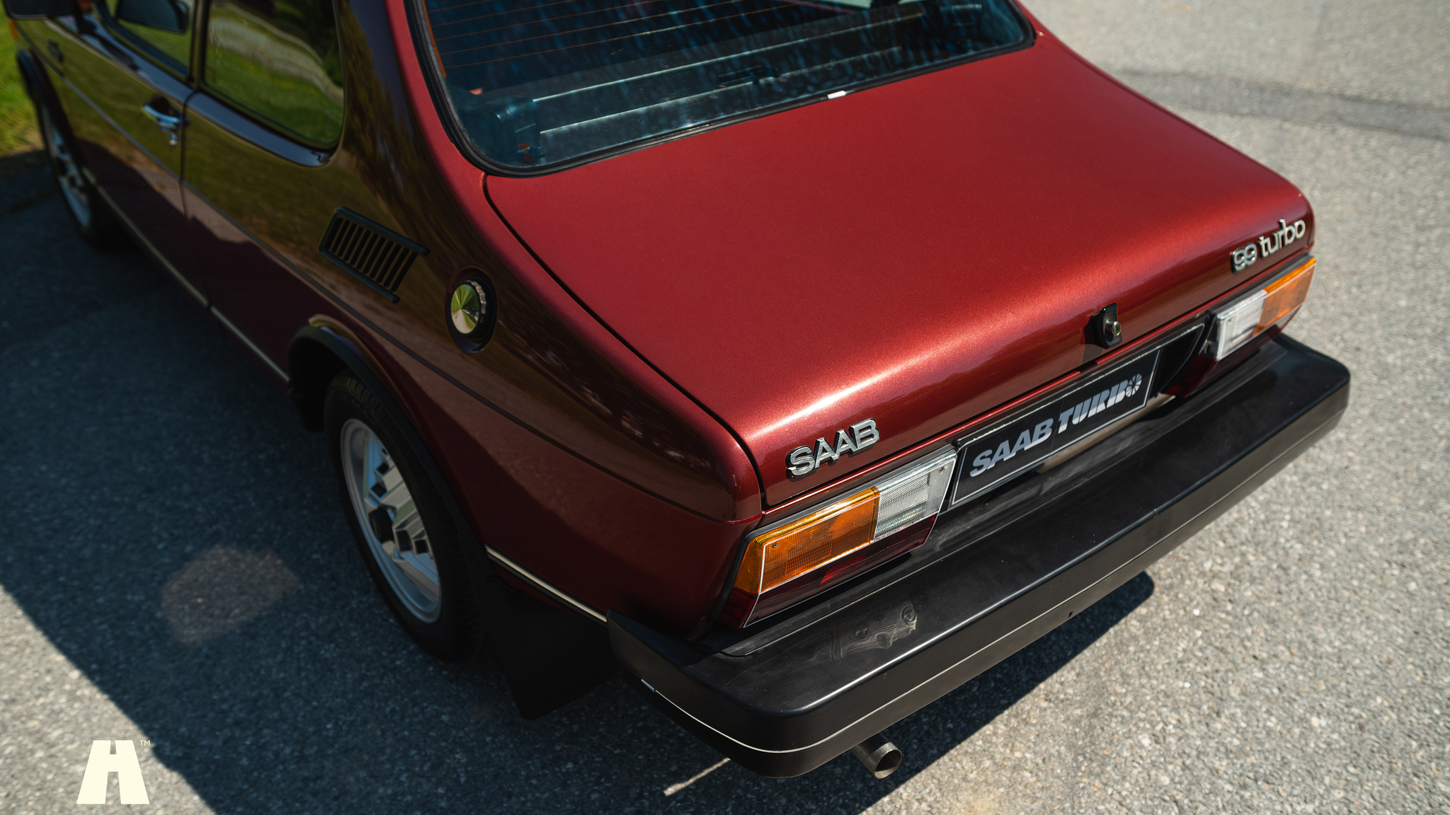 Exterior image of 1980 Saab 99 Turbo unikum