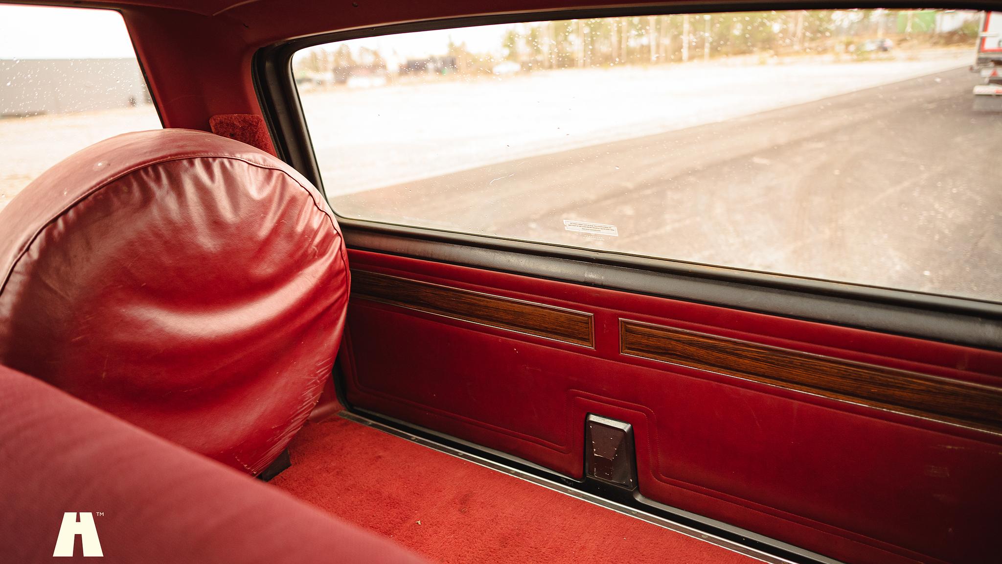 Interior image of 1986 Dodge Ramcharger