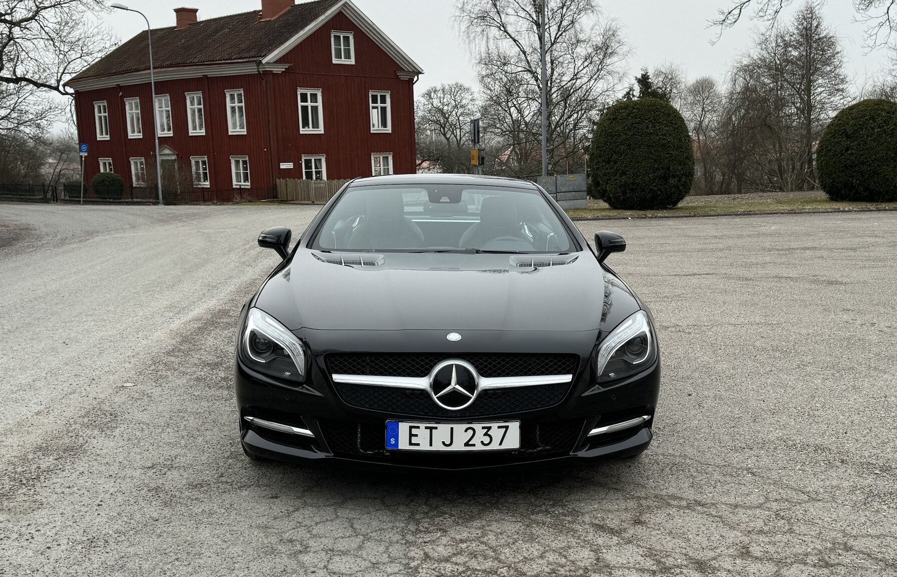 Exteriörbild på 2013 MERCEDES-BENZ SL 500