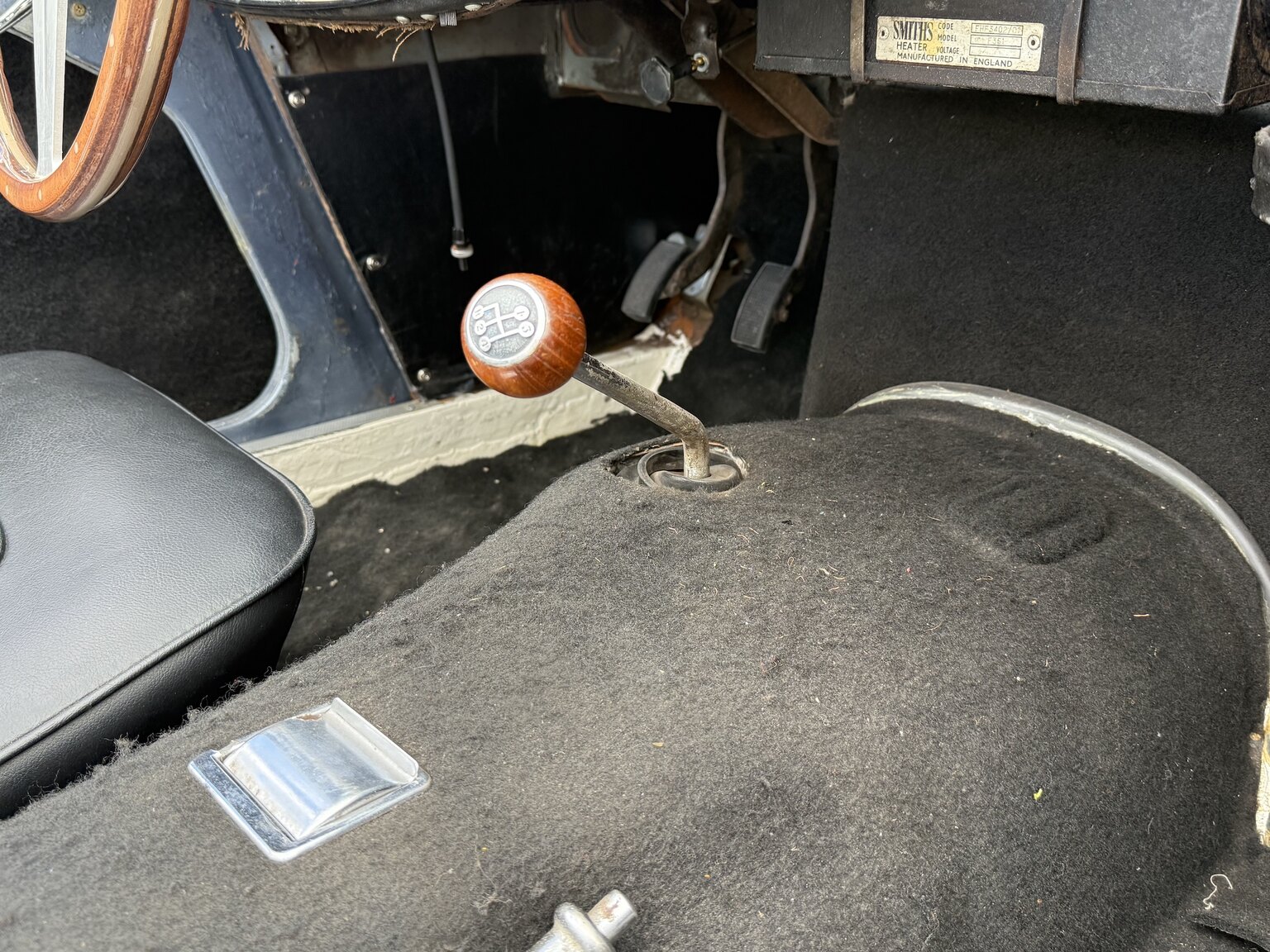 Interior image of 1958 Austin-Healey 100-6