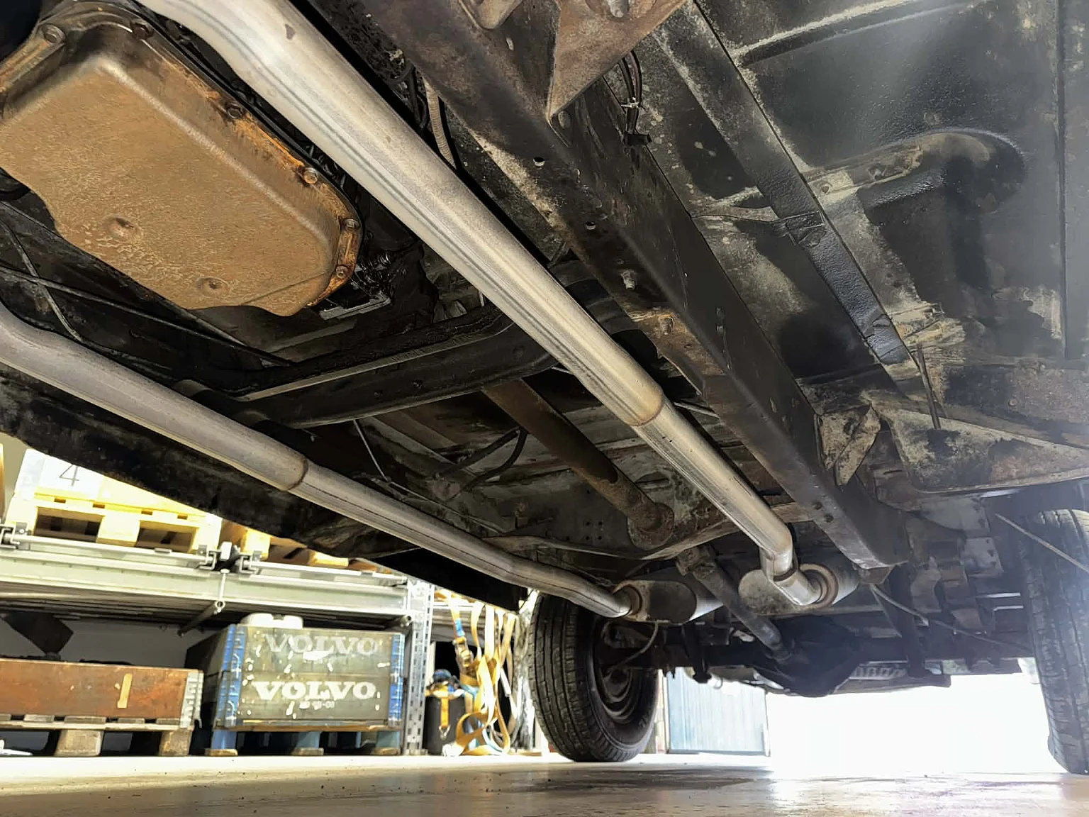 Image of 1970 GMC 1500 Custom Sierra Grande – NO RESERVE (43) mechanics