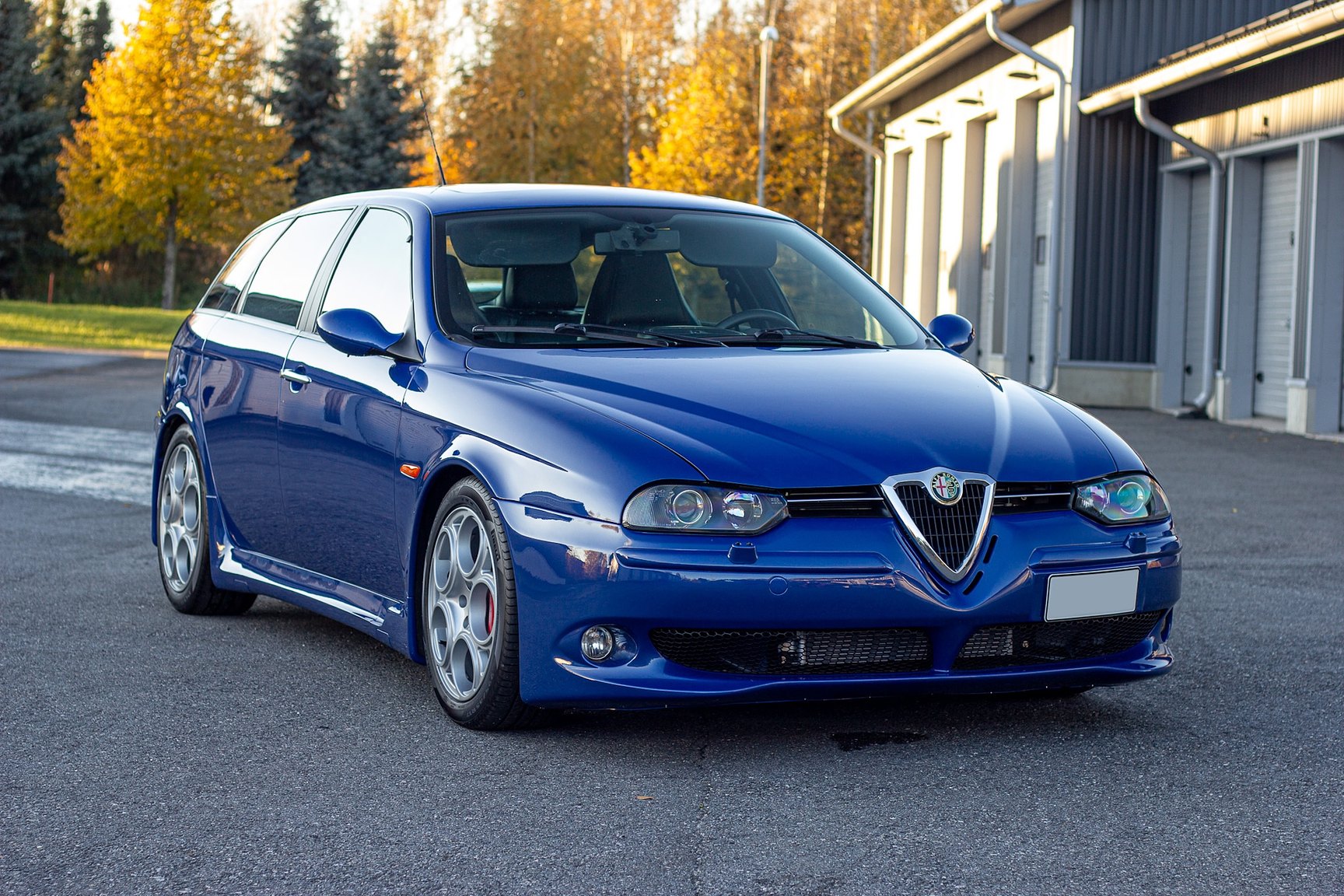 Exterior image of 2004 Alfa Romeo 156 GTA
