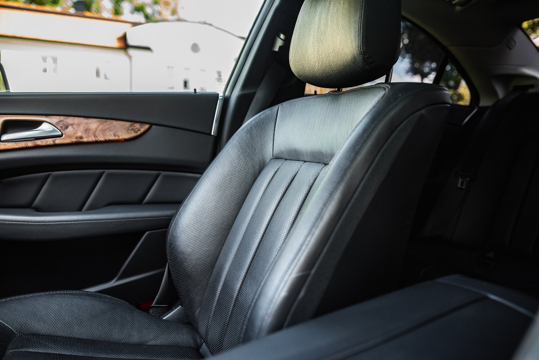 Interiörbild 2011 Mercedes-Benz CLS 500