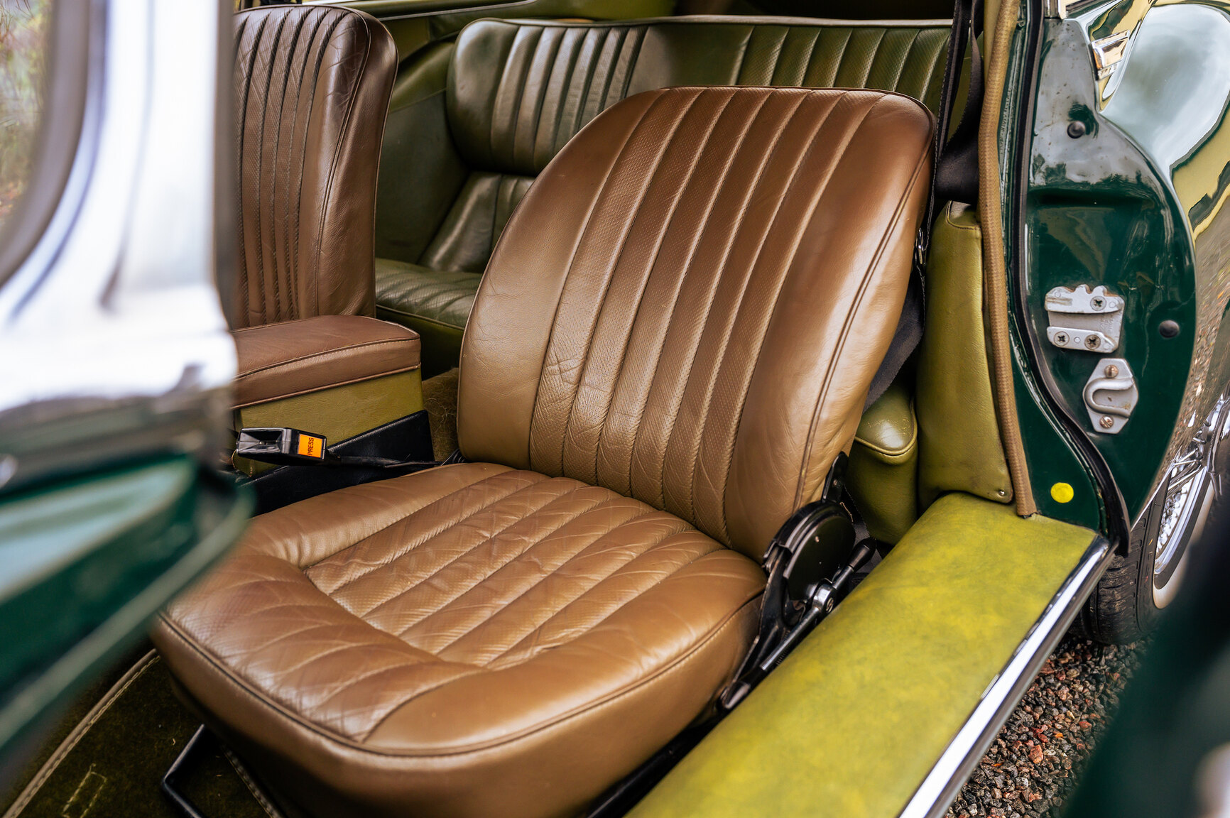 Interiörbild 1973 Jaguar E-Type V12