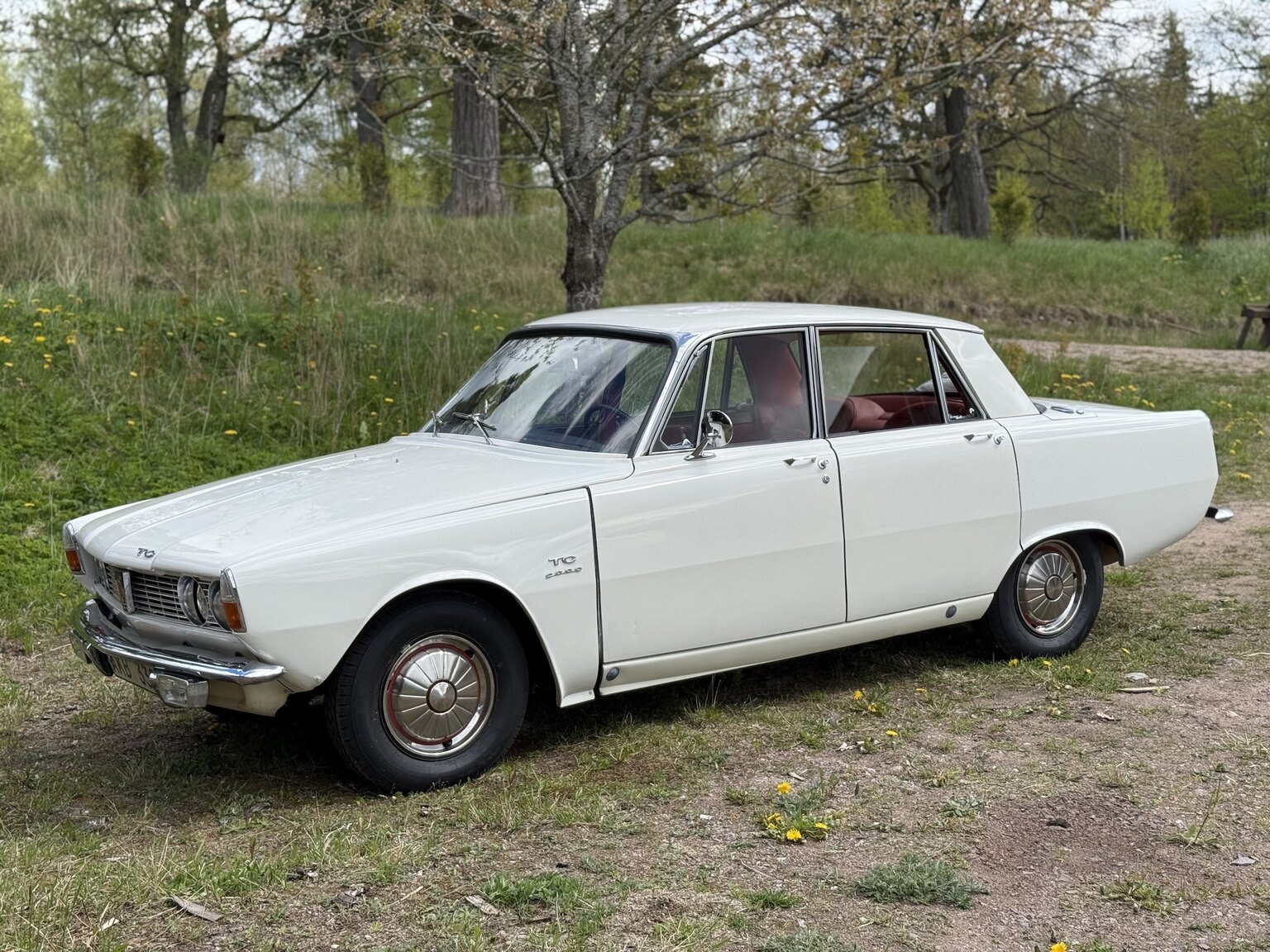 Exterior image of 1967 Rover 2000 TC 2.0 OHC