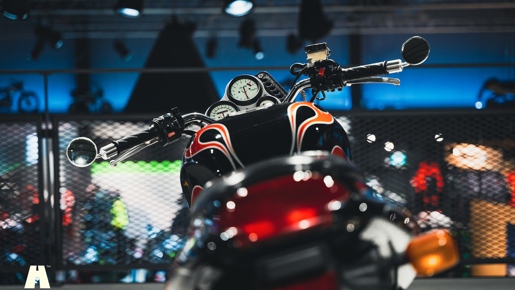 Exterior image of 2001 Triumph Speed Triple (58)