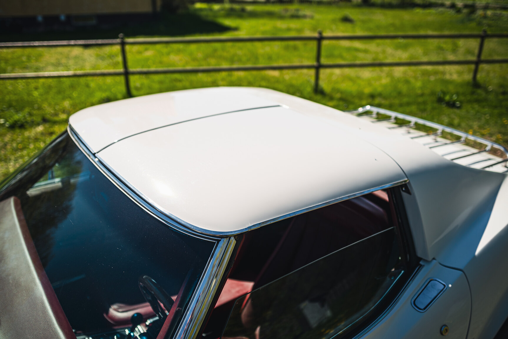 Exterior image of 1975 Chevrolet Corvette Stingray (12)