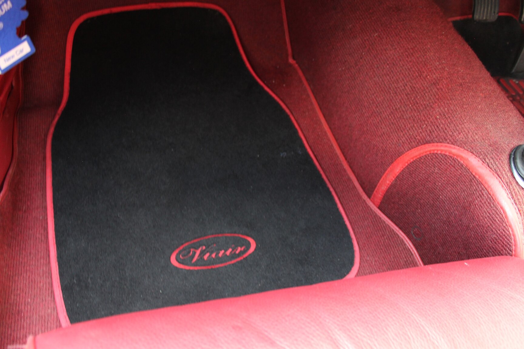 Interior image of 1968 Volvo P1800 S
