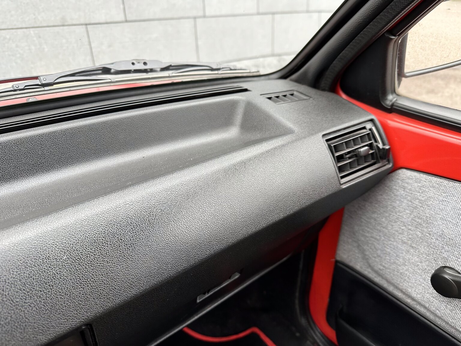 Innenraumfoto von 1983 Volkswagen Polo CL (10)