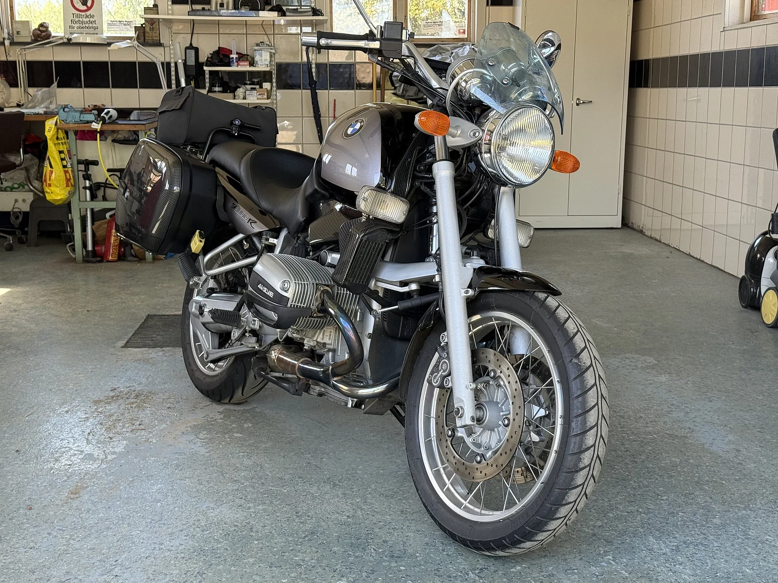 Exteriörbild på 1999 BMW Motorrad R 1100 R (7)