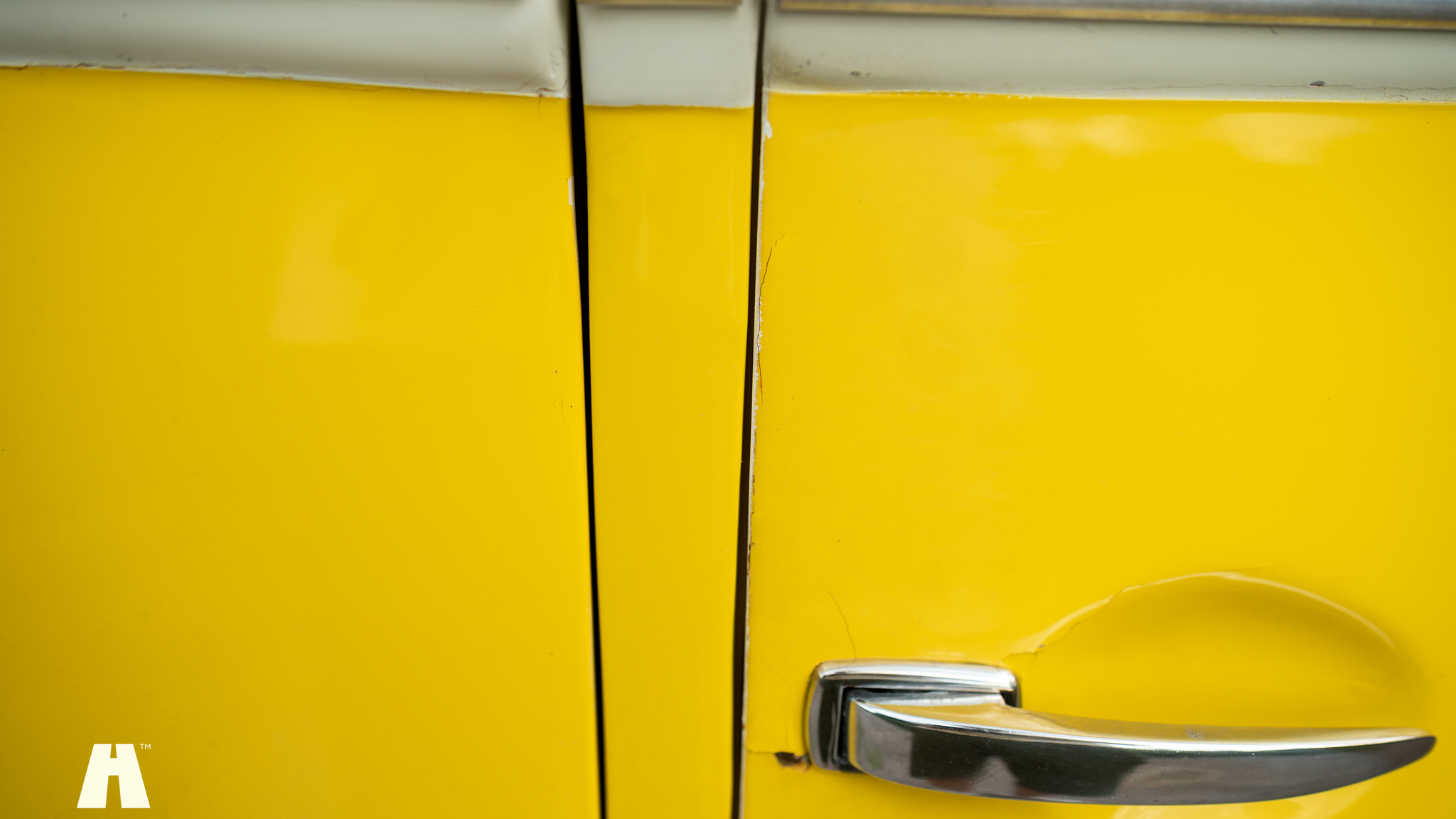 Exteriörbild på 1974 Volkswagen T1 Split Window  
