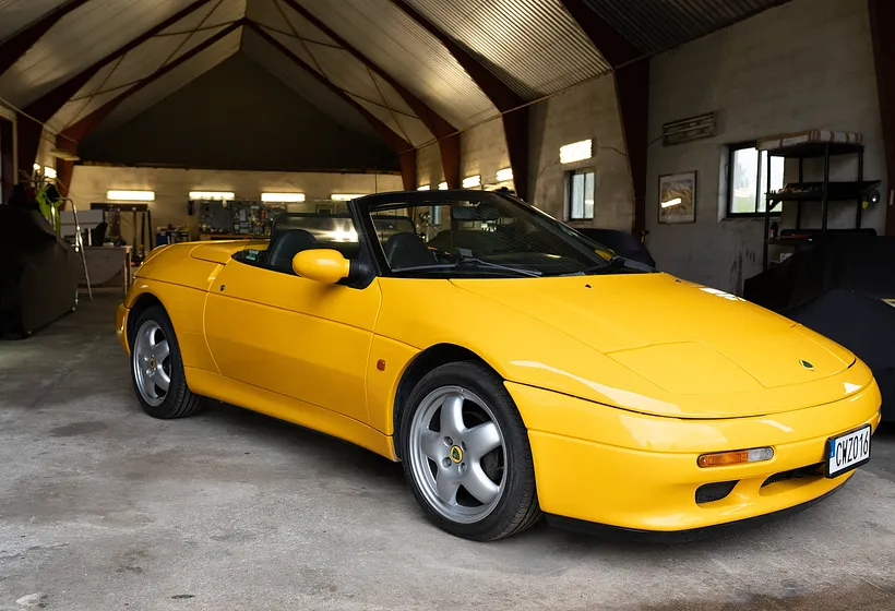 1995 Lotus Elan Roadster
