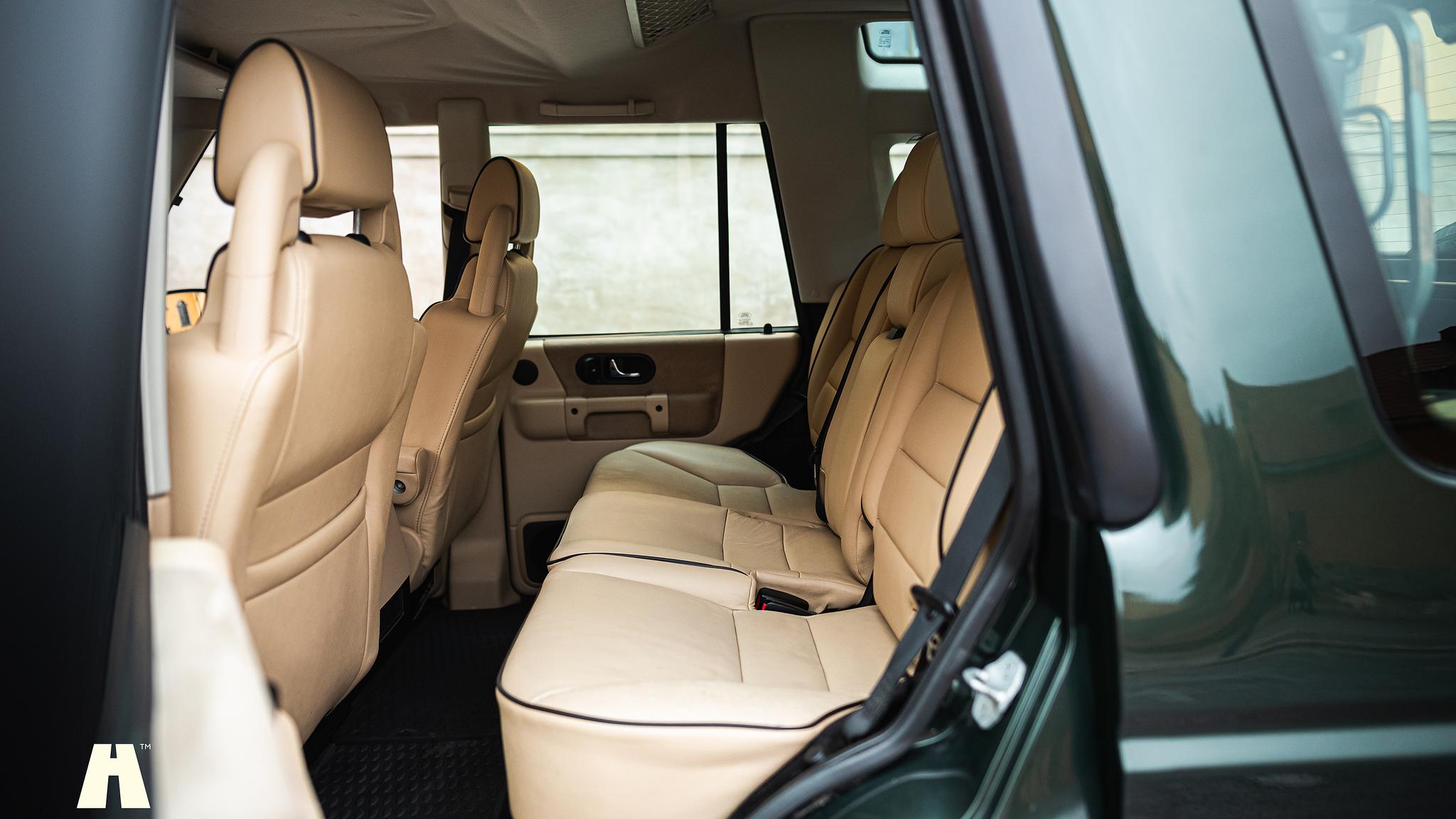 Innenraumfoto von 2003 Land Rover Discovery II, 2003